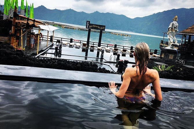 Monkey Forest, Holy Water Temple & Hot Springs Tours - Stop 3: Tirta Empul Temple (Soul Cleansing Time, Not Just a Quick Look)
