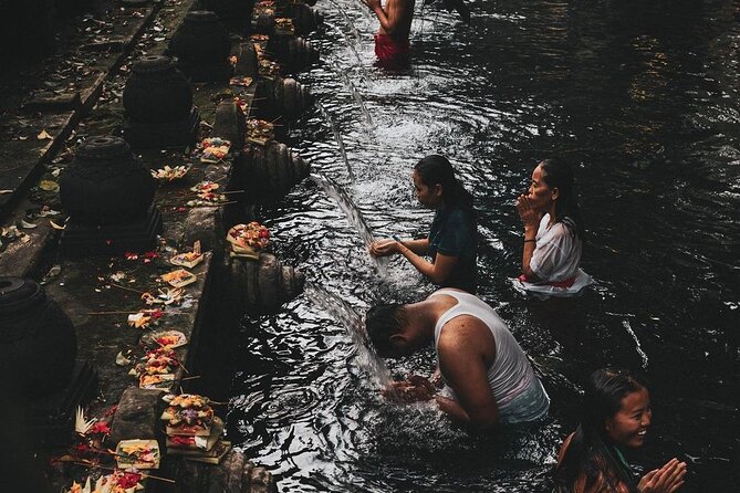 Monkey Forest, Holy Water Temple & Hot Springs Tours - Stop 4: Mount Batur (2 Hours) and a Buffet Lunch with Volcano Views