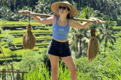 Monkey Forest, Temple, Waterfall and Rice Terrace in Ubud Tour - Celuk Village: Silver Craft Stops and a Realistic Souvenir Window