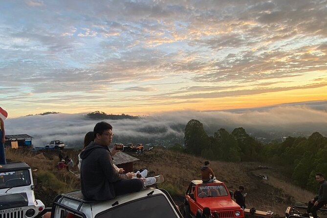 Mount Batur Sunrise Jeep Private Tour With Breakfast - Breakfast and Water: Fuel for a Day You Start Mid-Night