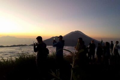 Mount Batur Sunrise & Natural Hot Springs - Breakfast on volcanic steam: more than a snack stop