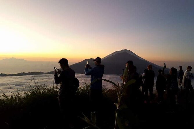 Mount Batur Sunrise & Natural Hot Springs - Breakfast on volcanic steam: more than a snack stop