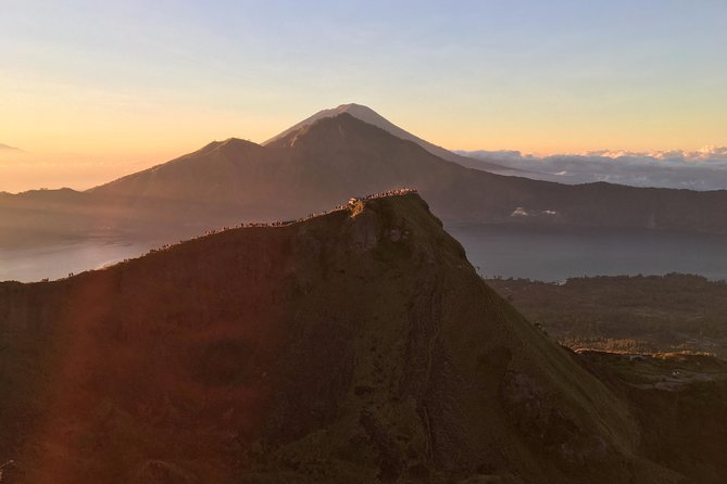 Mount Batur Sunrise Trekking with Breakfast - Getting from Ubud to the trail: the 1 a.m. pickup rhythm
