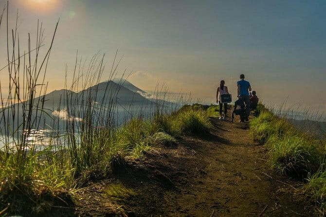 Mount Batur Sunrise Trekking with Optional Hot Spring - What’s included (and what you’ll likely pay for)