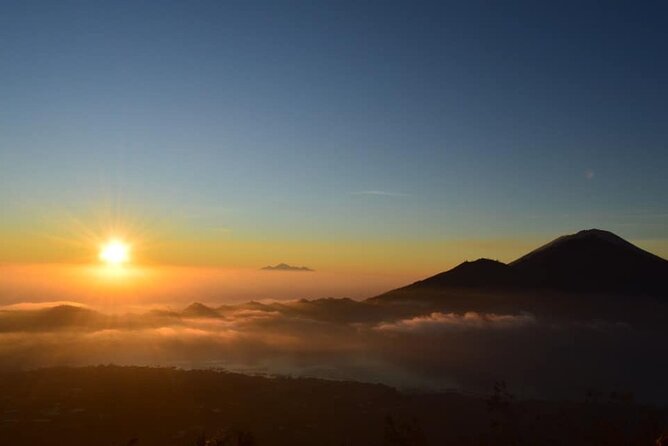 Mount Batur Trekking Admission Ticket - Sunrise and breakfast at the summit: the payoff part
