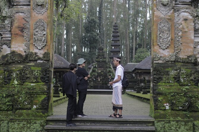 Munduk Private Customized Highlights Tour - Git Git Waterfall: Accessible, Powerful, and Paired with Spice Plantations