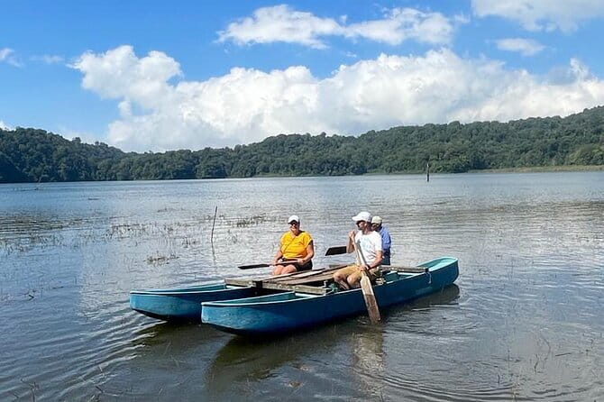 Munduk Twin Lake Jungle Hike, Ulun Danu Temple, & Waterfall - Munduk and Wanagiri: Why this feels wilder than most Bali day trips