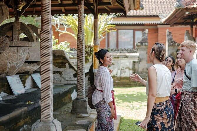 Myth of Pejeng Walking Tour - Stop 1: Pura Penataran Sasih and the Moon-of-Pejeng energy