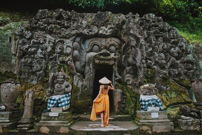 Pick 5 Destinations: Customized Ubud Tour - Tegalalang Rice Terrace: a scenic walk with an easy rhythm