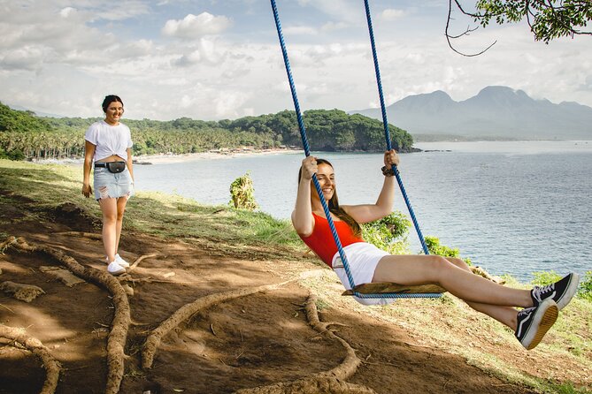 Private Bali Instagram Gate of Heaven Temple Tour and Breakfast - Guides, Drivers, and the Human Side of a Hard Schedule