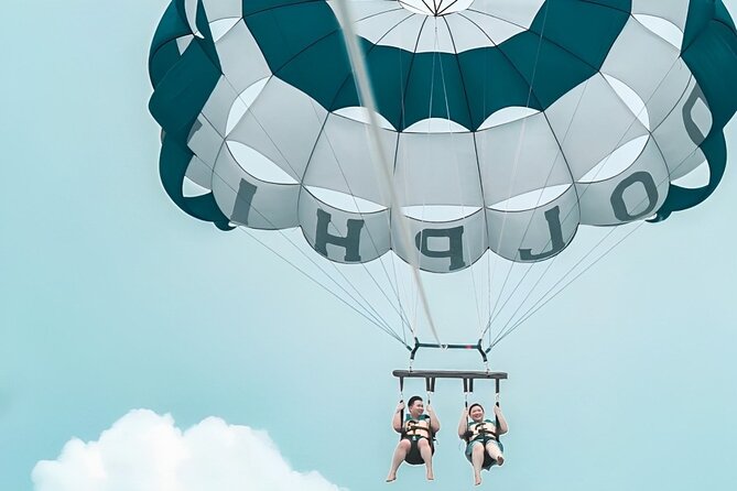 Private Bali Romantic Couple Tour with Parasailing Adventure - Bintang Beach Club Water Sports: The Setup Before You Fly