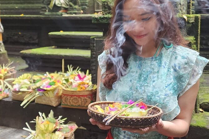 Private Balinese Purification in Holy Water at Temple with Local - Starting at 8:00am: How the Day Really Flows