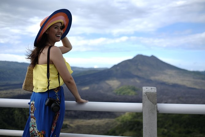 Private Tour: Balinese Culture and Scenery (visit ubud area) - Ubud Arts and a Balinese House Compound Hour (and coffee)