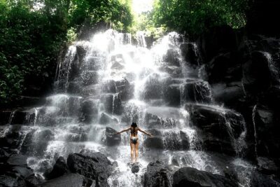 Private Ubud Instagrammable Tour - All Inclusive - Stop 1: Kanto Lampo Waterfall photos without the chaos