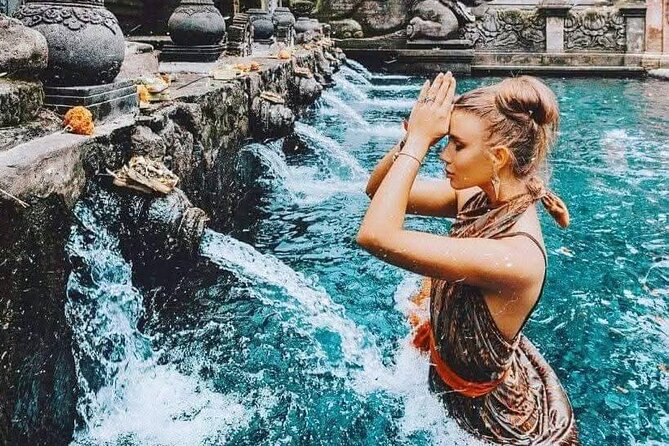Private ubud tour : Temple Bathing + Mount Batur + Rice Terrace. - Mount Batur viewpoints: volcano scenery, built into your day