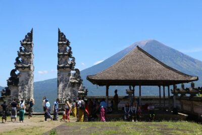 See The Gate of Heaven at Lempuyang Temple in Bali - The Lempuyang Temple Experience: Morning Light, Mt. Agung Views, and Photo Queue Reality