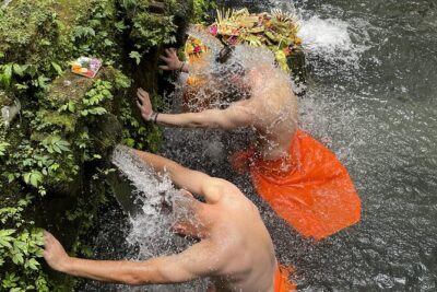 Spiritual Cleansing Ritual and Shamanic Healing in Bali - Mengening Temple and Tampak Siring: the Melukat purification ritual