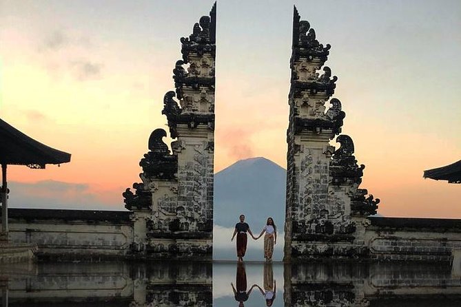 Sunrise At Heaven's Gate Lempuyang Luhur Bali - 3:00 AM Pickup and Why That Timing Matters