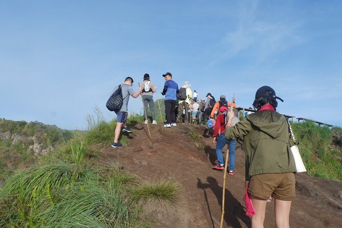 Sunrise Trekking / Hike Mount Batur Private & Natural Hot Spring - At the Summit: Views and Breakfast That Make the Climb Worth It