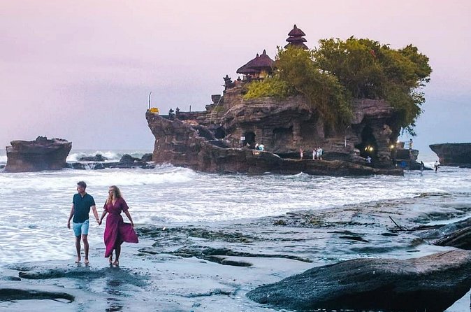 Tanah Lot - Jatiluwih (UNESCO) - Bedugul and Ulun Danu Temple Tour - Stop 3: Ulun Danu Bratan Temple by Lake Bratan