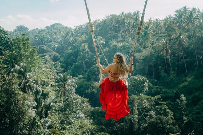 The Gate Of The Heaven Bali with Top Places To Visit In The East of Bali - Guides and Driver Quality: What the Reviews’ Names Suggest