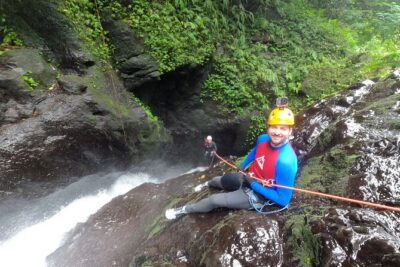 The Natural Canyoning in Alam Canyon - Open and sunny upper section: rappels up to 28 meters