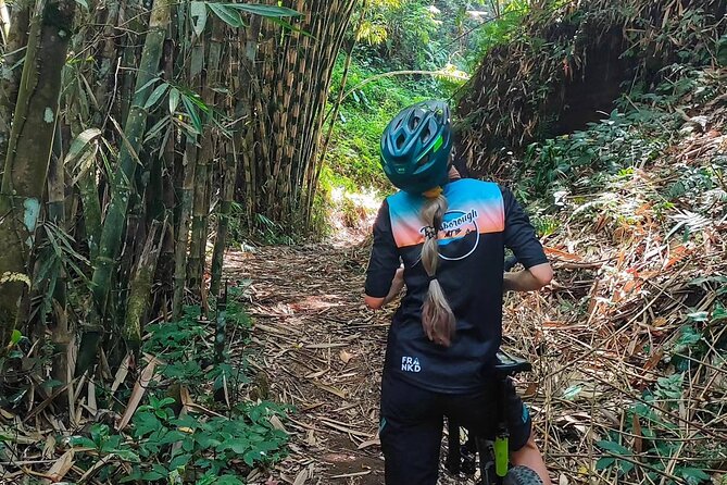 The Volcano Trail – Epic Volcano Cycling Adventure - Guides, support, and what “safe” actually feels like