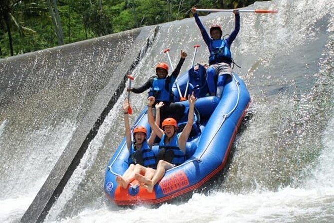 Ubud Ayung Water Rafting included Lunch and Transfer - The 2-Hour Run: Class II–III Rapids, Clear Water, and Splash Time