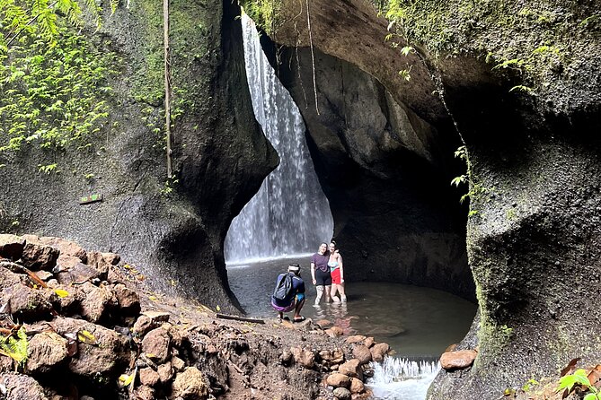 Ubud Hidden Gems Waterfalls and Private tour - Kanto Lampo Waterfall: A 50-Foot Drop with Great Stop-and-Shoot Energy