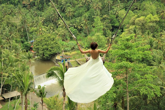 Ubud Private Tours with Jungle Swing Experience - all inclusive - Puseh Batuan Temple and Tegenungan Waterfall: Two Different Kinds of Magic