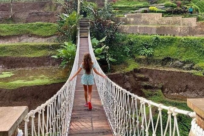 Ubud Tour with all includes - Tegenungan Waterfall: Green Views, Walk Time, and a Wet Decision