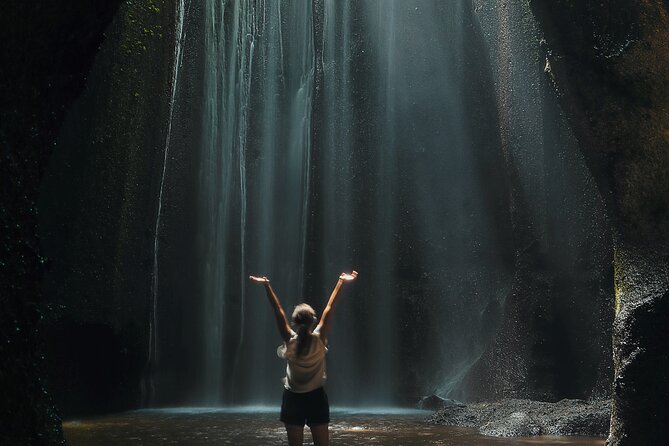 Ubud: Waterfalls, Water Temple & Rice Terraces Private Tour - Tibumana Waterfall: Calmer Vibes and Time to Just Be