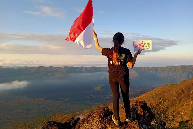 Watch the sunrise from the top of Mount Batur volcano - After the sunrise: descent pace and how long the day really feels